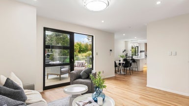 2/17B Eastglen Road, Glen Eden, Auckland