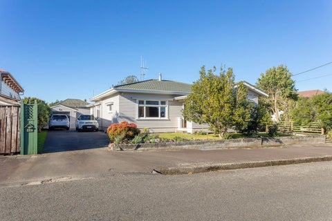 24 Chamberlain Street, Dannevirke