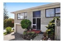 32A Velma Road, Hillcrest, Auckland