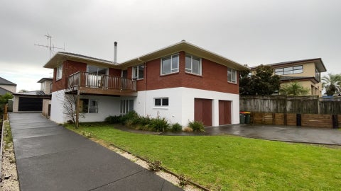 38 Sea Spray Drive, Bucklands Beach, Auckland