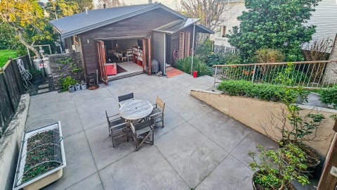 111 Thompson Road, Bluff Hill, Napier