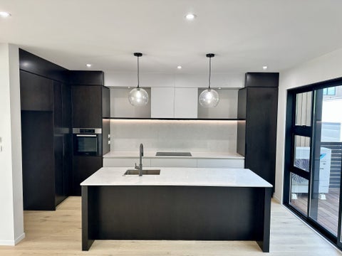 30 Burch Street, MOUNT ALBERT, AUCKLAND
