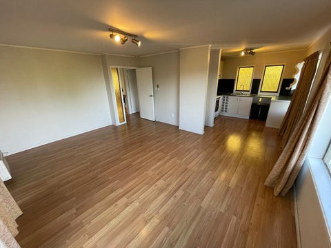 2/94 Glamorgan Drive, Torbay, Auckland