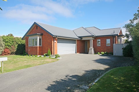44 Heathridge Place, Lincoln, Lincoln