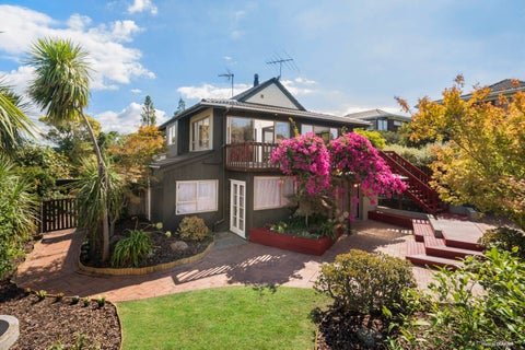 81 Stanaway Street, Hillcrest, Auckland