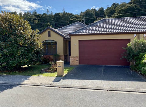 16 Villanova Place, Albany, Auckland