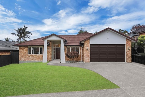 10 Sapperton Drive, Henderson, Auckland