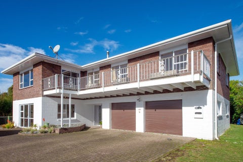 26 Mark Place, Lynmore, Rotorua