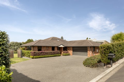45 Contour Avenue, Pyes Pa, Tauranga