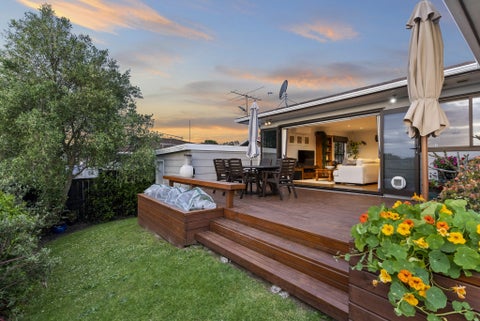 2/28 Levonia Street, Western Springs, Auckland
