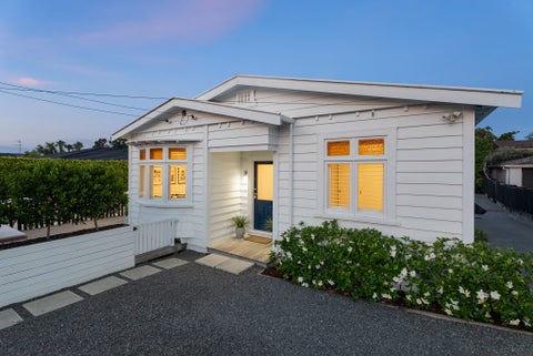 43 Kiwi Road, Point Chevalier, Auckland