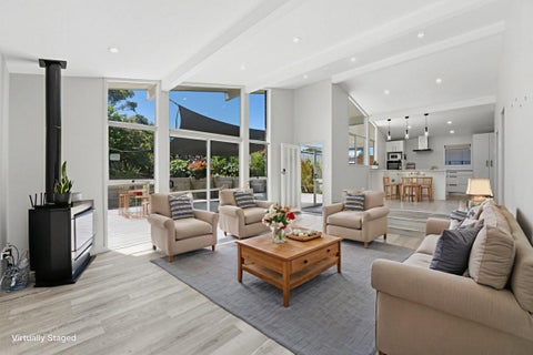9 Bronte Place, Whalers Gate, New Plymouth
