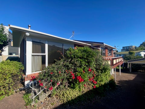 29 Knightsbridge Drive, Forrest Hill, Auckland