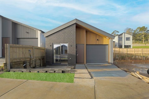7 Piringa Road, Pukekohe, Pukekohe