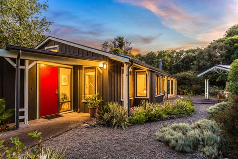 83 Greenhill Road, Waikanae, Waikanae