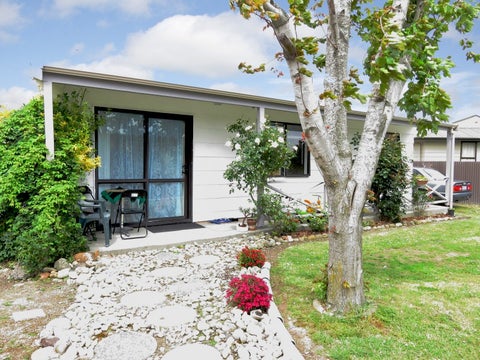 34 McLeavey Drive, Kelvin Grove, Palmerston North