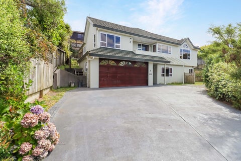 9 Longmont Terrace, Churton Park, Wellington