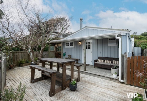 20A Chapman Street, Newlands, Wellington