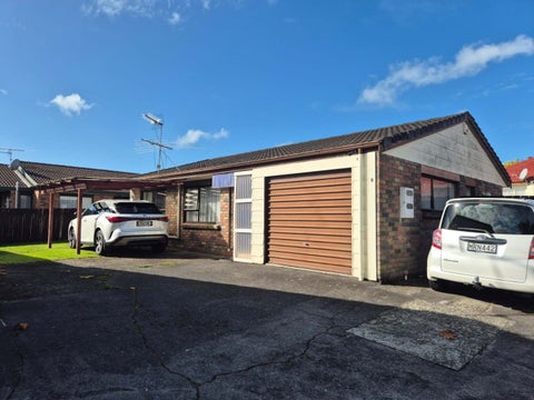1/64 Aviemore Drive, Highland Park, Auckland