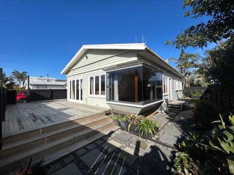 1218 Papamoa Beach Road, Papamoa Beach, Papamoa