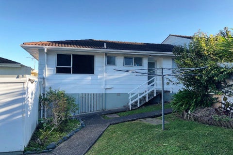 3/34 Sunnynook Road, Sunnynook, Auckland