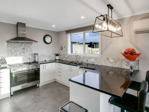 7 Story Street, Foxton Beach, Foxton