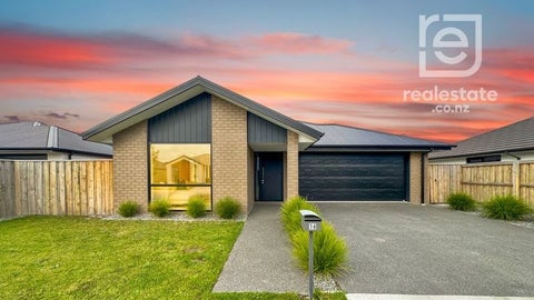 16 Mehrtens Crescent, Woodend, Woodend