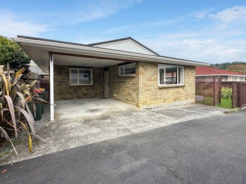 2/34 Montgomery Street, Stokes Valley, Lower Hutt