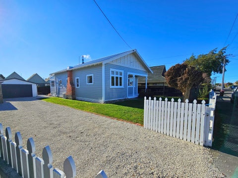 128 Charles Street, Blenheim