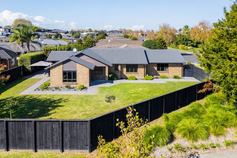 36 Barrington Drive, Huntington, Hamilton