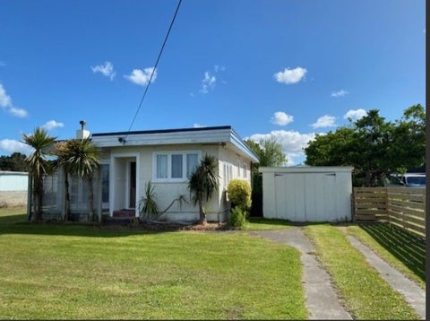 5 Edinburgh Terrace, Foxton Beach, Foxton