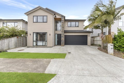 30 Rosewell Crescent, Flat Bush, Auckland
