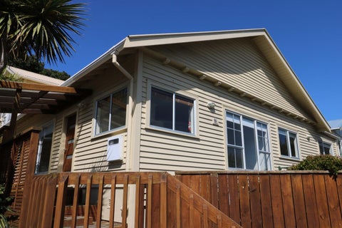 154 Darlington Road, Miramar, Wellington