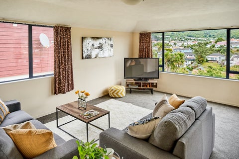 2/31 Bould Street, Johnsonville, Wellington