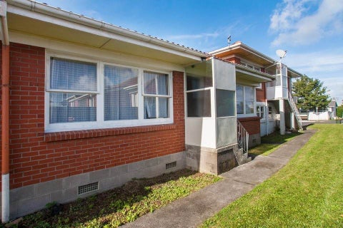 2/236 Mount Albert Road, Sandringham, Auckland