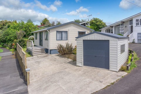 21A Acacia Crescent, Glenview, Hamilton