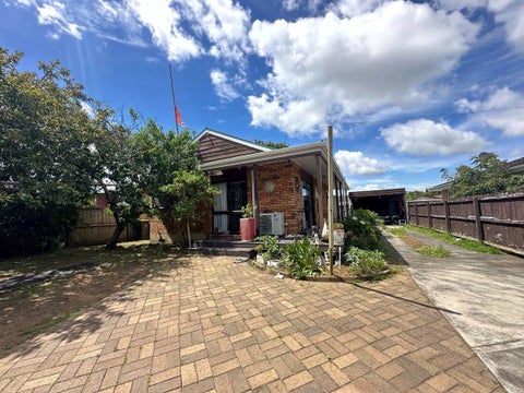 2/18 Grantham Road, Papatoetoe, Auckland