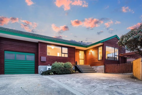 19 Latitude Close, Whitby, Porirua