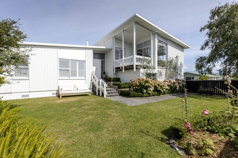 25 Nevada Drive, Merrilands, New Plymouth