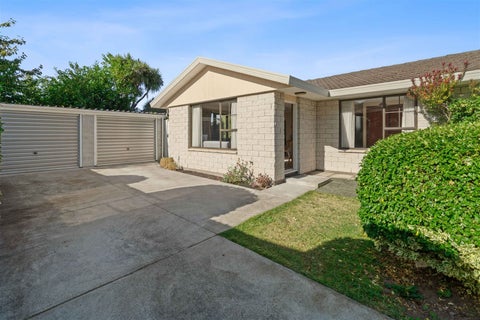 14 Resolution Place, Richmond