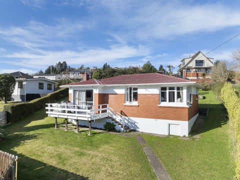 489 Kaikorai Valley Road, Bradford, Dunedin