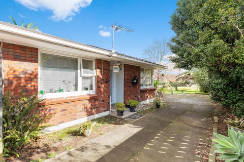 2/53 Cardiff Road, Pakuranga, Auckland