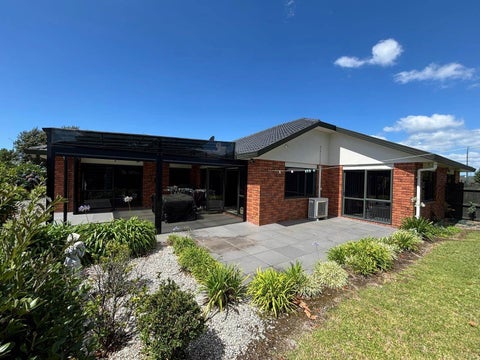 25 Moss Crescent, Takanini, Auckland