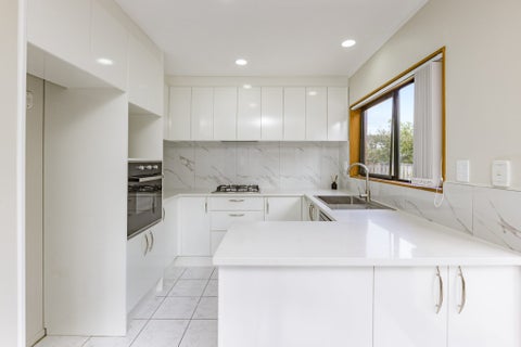 4B Skilgate Avenue, New Lynn, Auckland