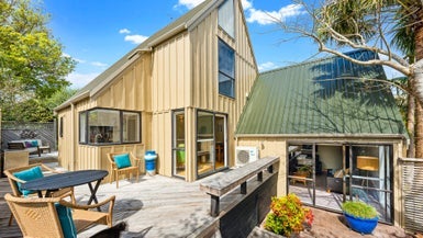 7 Oratau Place, Greenhithe, Auckland