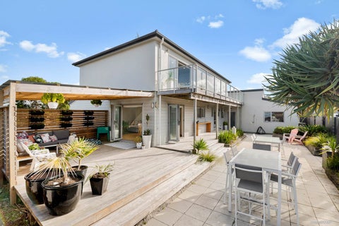 28 Amorino Drive, Red Beach, Red Beach