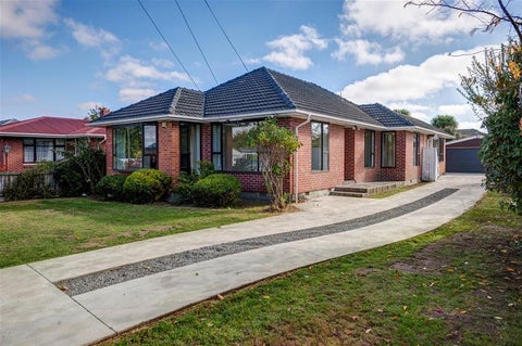 243 Greers Road, Bryndwr, Christchurch