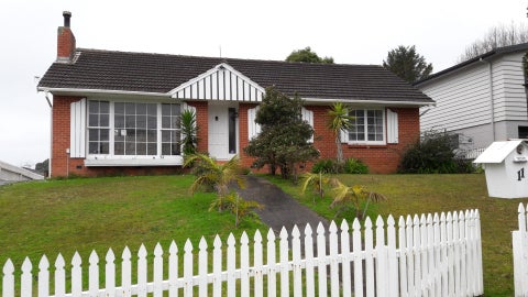 11 Juliet Avenue, Howick, Auckland