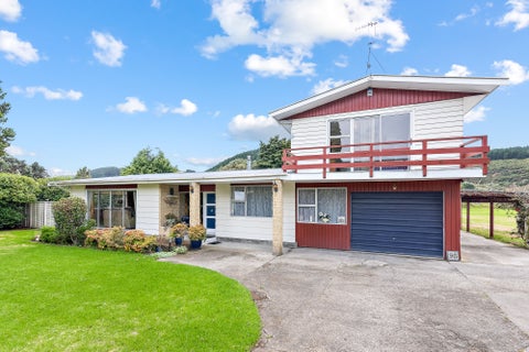 96 Amohia Street, Paraparaumu