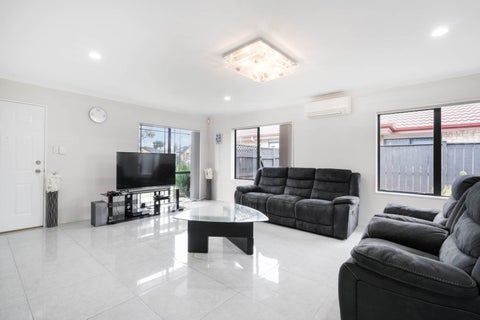 30 Stellata Court, Randwick Park, Auckland